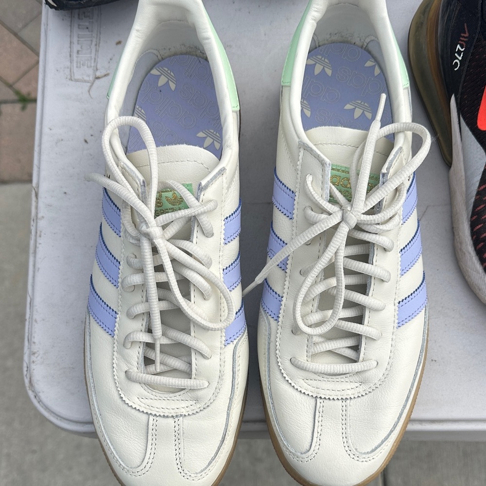 Adidas Spezial Men's Sneakers - White, Light Blue, and Mint - Picture 2 of 3